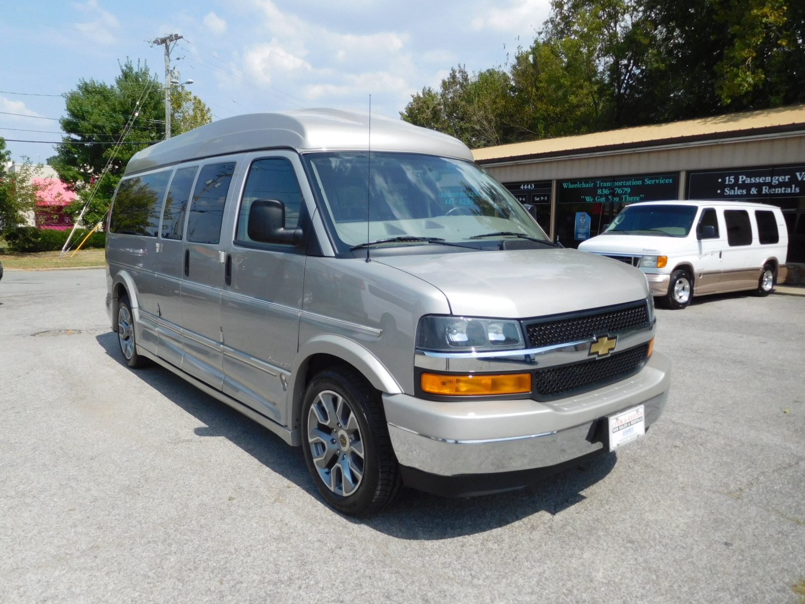 23 Chevy Express 9 Passenger Explorer Limited SE Cook Reeves Van Sales Rentals